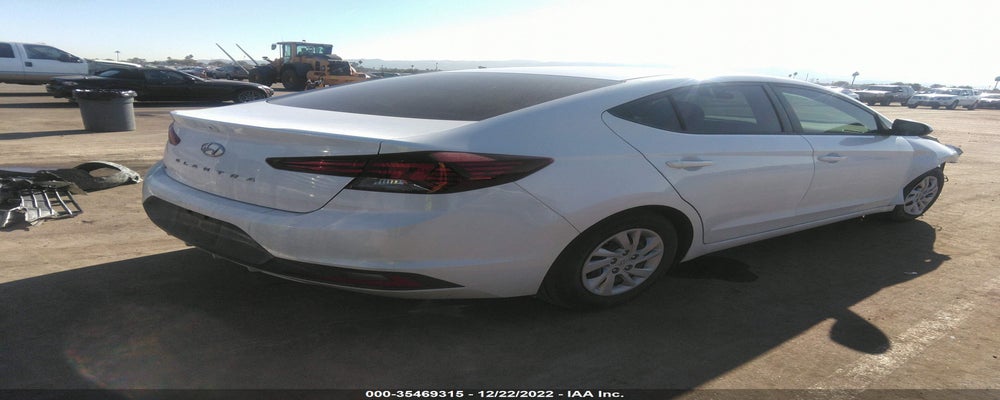5NPD74LFXKH428975 2019 HYUNDAI ELANTRA photo no. 4