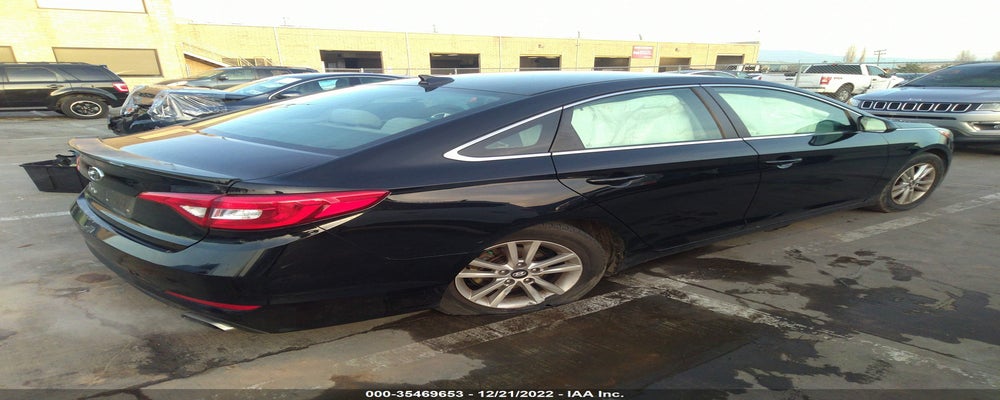 5NPE24AF5FH025353 2015 HYUNDAI SONATA photo no. 4
