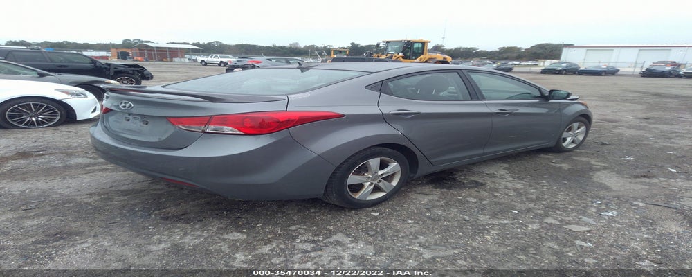 5NPDH4AE4DH433986 2013 HYUNDAI ELANTRA photo no. 4