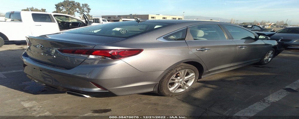 5NPE34AF2KH737679 2019 HYUNDAI SONATA photo no. 4