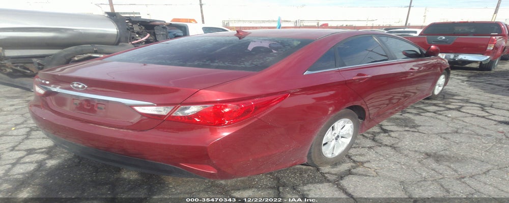 5NPEB4AC8EH824936 2014 HYUNDAI SONATA photo no. 4
