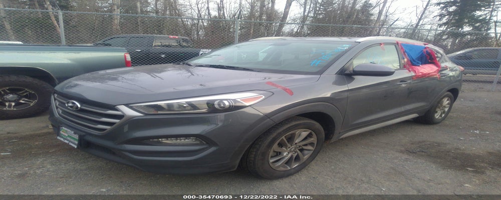 KM8J3CA42HU412452 2017 HYUNDAI TUCSON photo no. 2