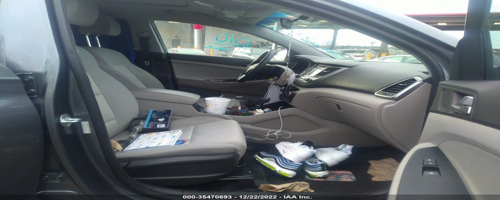 KM8J3CA42HU412452 2017 HYUNDAI TUCSON photo no. 5