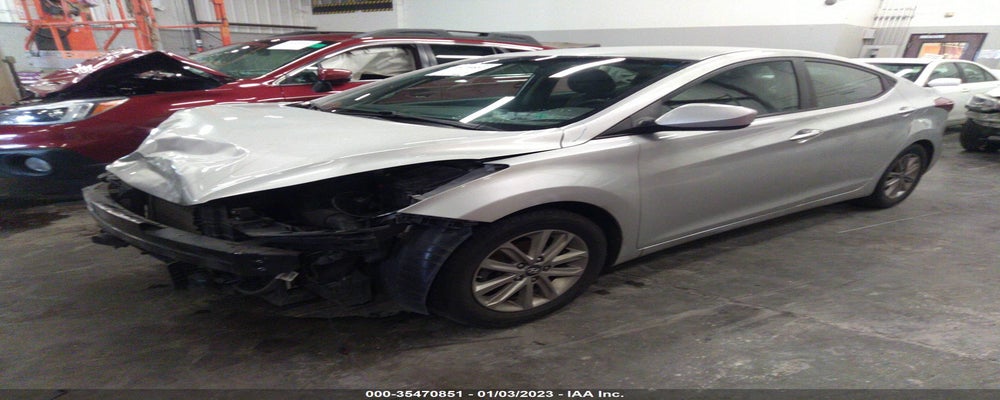 5NPDH4AE6FH569748 2015 HYUNDAI ELANTRA photo no. 2