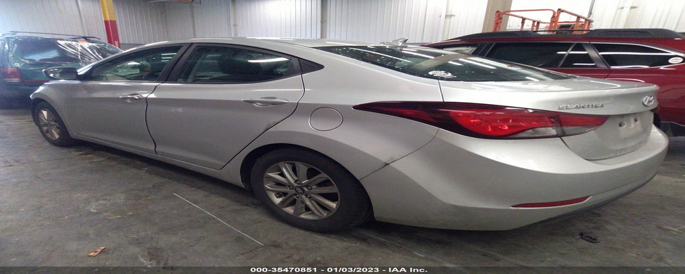 5NPDH4AE6FH569748 2015 HYUNDAI ELANTRA photo no. 3