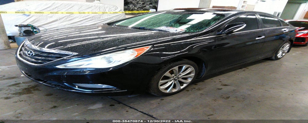 5NPEC4AB8BH192696 2011 HYUNDAI SONATA photo no. 2