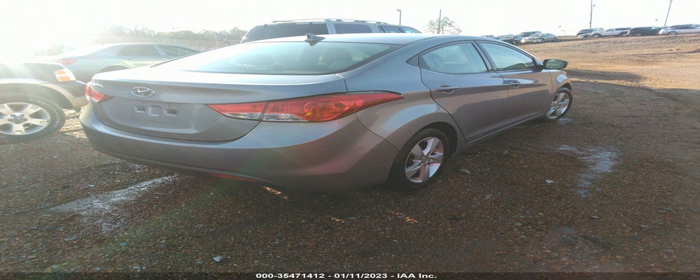 KMHDH4AE7DU492998 2013 HYUNDAI ELANTRA photo no. 4