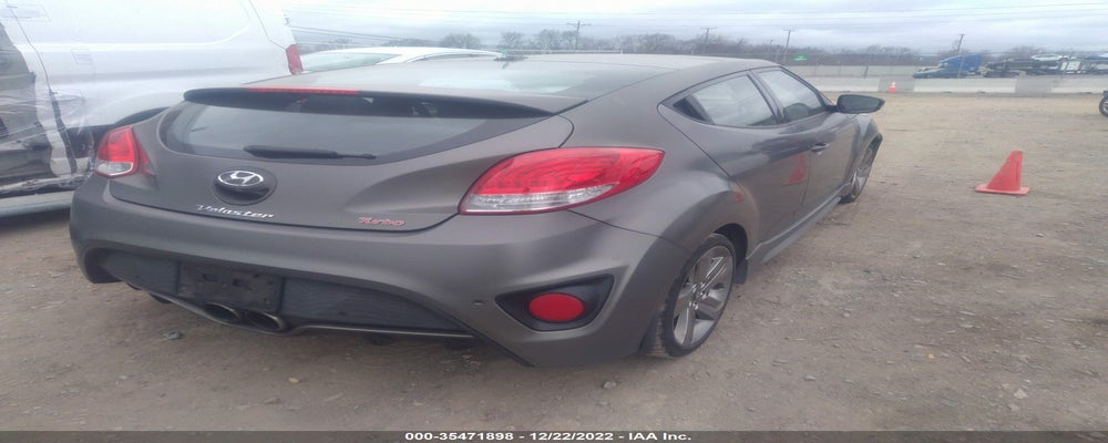 KMHTC6AE2DU086178 2013 HYUNDAI VELOSTER photo no. 4