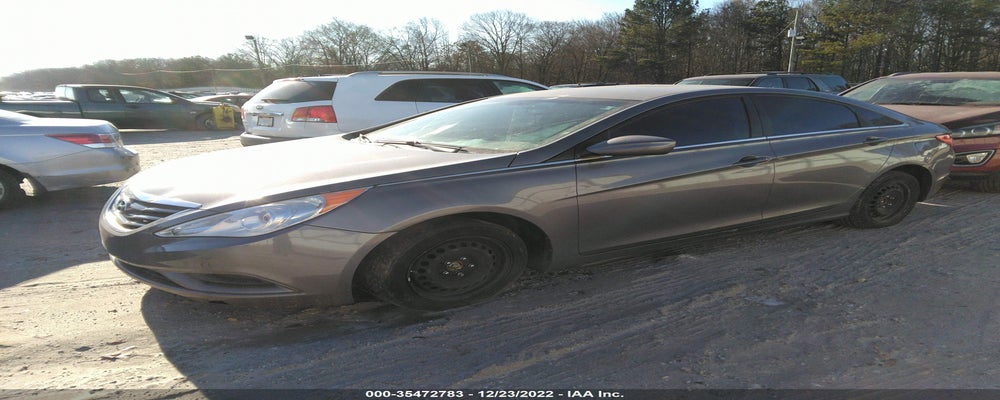 5NPEB4AC8DH716654 2013 HYUNDAI SONATA photo no. 2