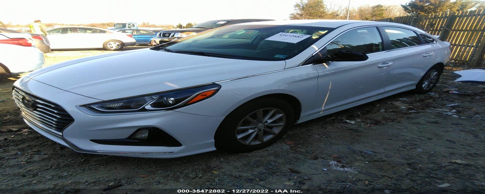 5NPE24AF5JH604755 2018 HYUNDAI SONATA photo no. 2