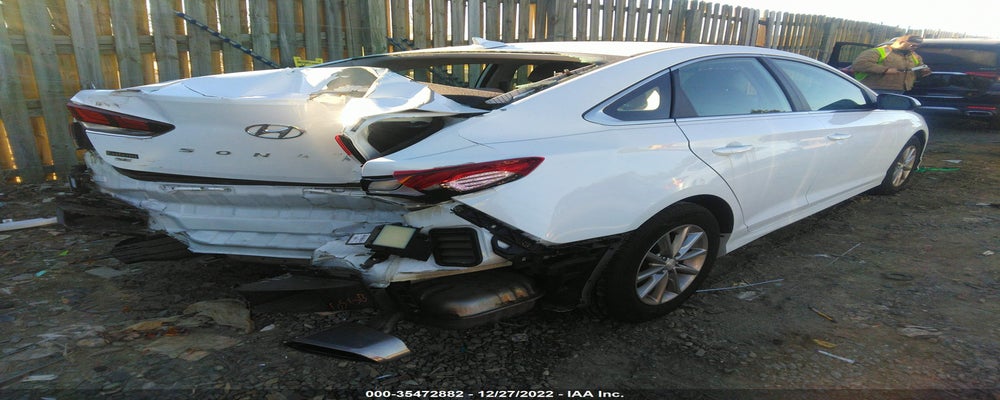 5NPE24AF5JH604755 2018 HYUNDAI SONATA photo no. 4
