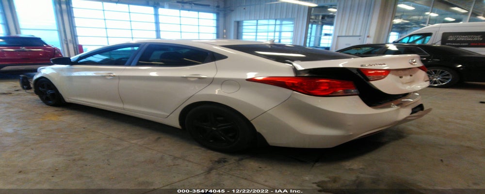 5NPDH4AE0DH402668 2013 HYUNDAI ELANTRA photo no. 3