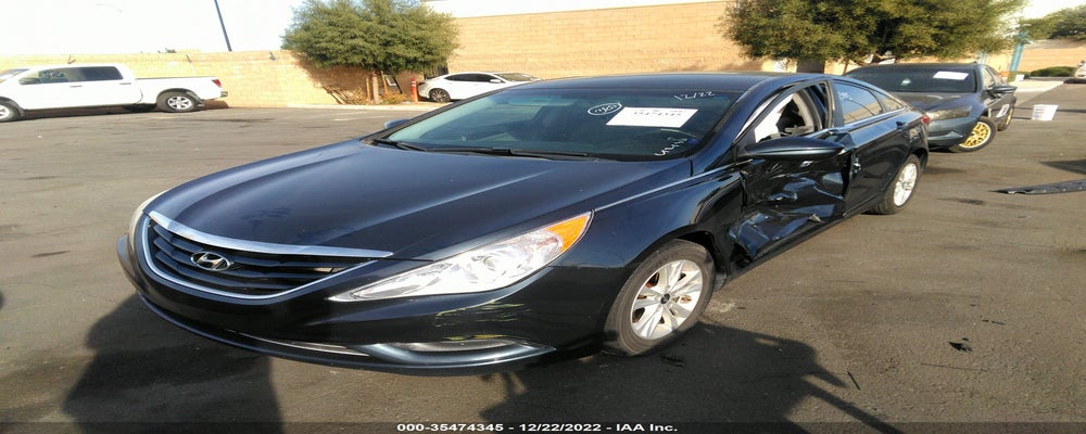 5NPEB4ACXCH427645 2012 HYUNDAI SONATA photo no. 2