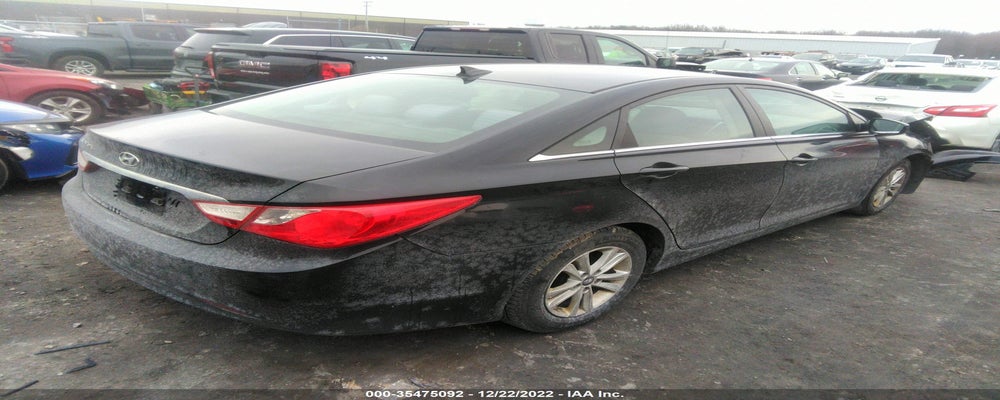 5NPEB4AC2CH380059 2012 HYUNDAI SONATA photo no. 4