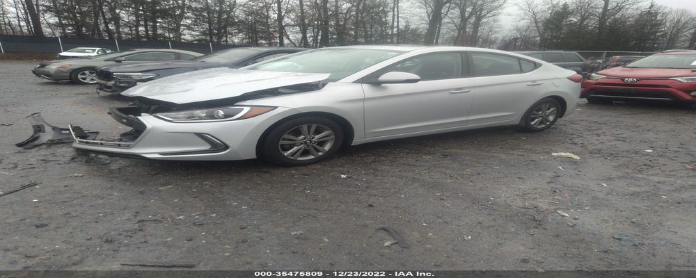 KMHD84LF9JU580405 2018 HYUNDAI ELANTRA photo no. 2