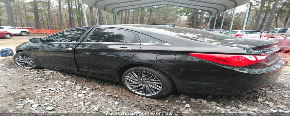 5NPEC4AC3BH105568 2011 HYUNDAI SONATA photo no. 3