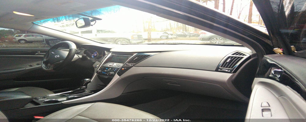 5NPEC4AC3BH105568 2011 HYUNDAI SONATA photo no. 5