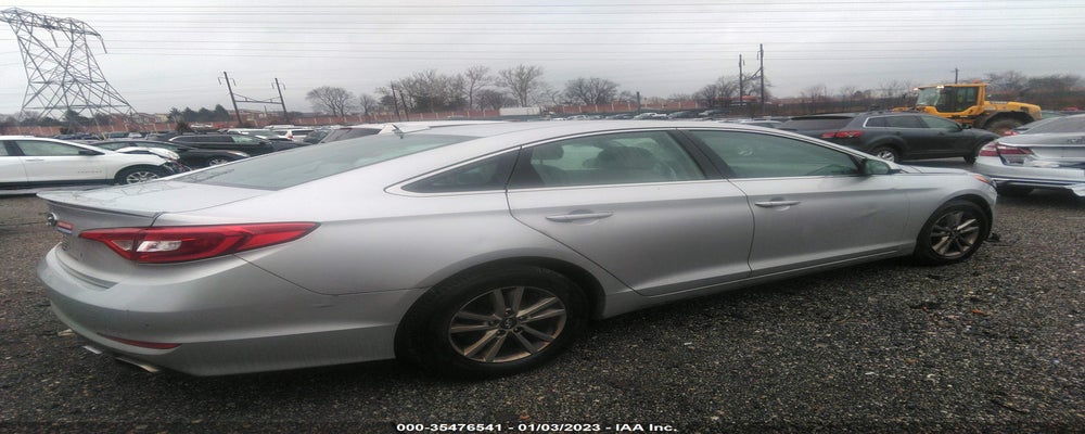 5NPE24AF6FH133772 2015 HYUNDAI SONATA photo no. 4