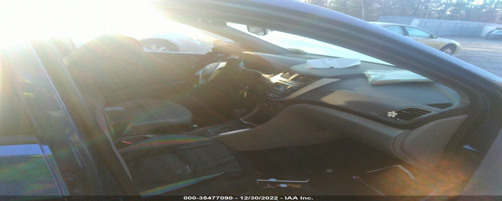 KMHCT4AE1GU027549 2016 HYUNDAI ACCENT photo no. 5