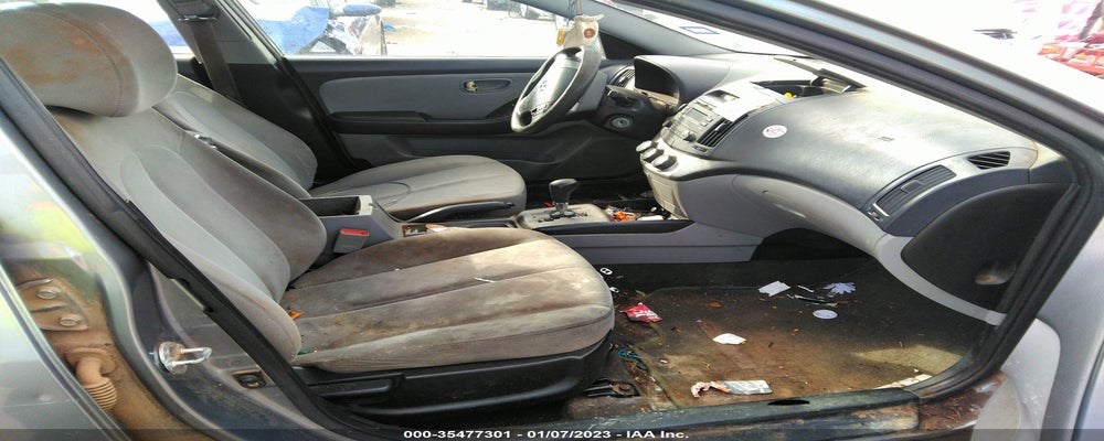 KMHDU4AD4AU118668 2010 HYUNDAI ELANTRA photo no. 5