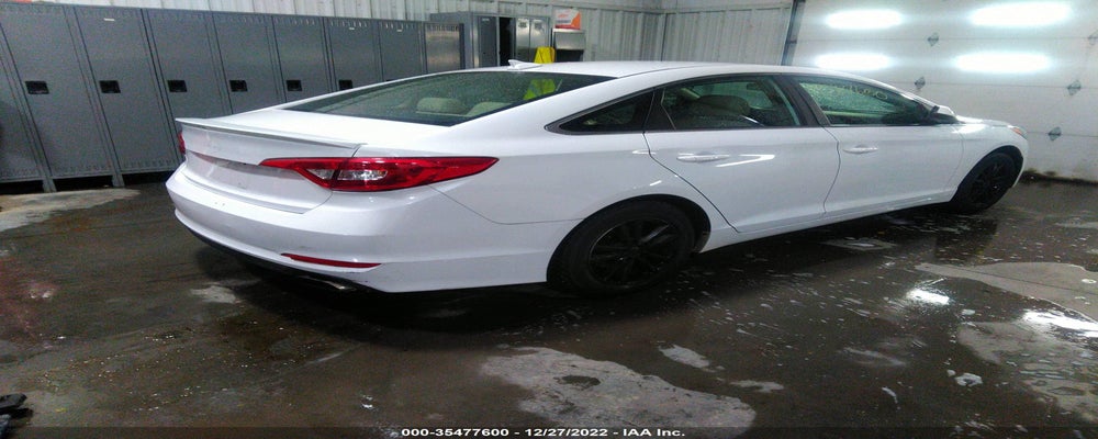 5NPE24AF0FH190825 2015 HYUNDAI SONATA photo no. 4