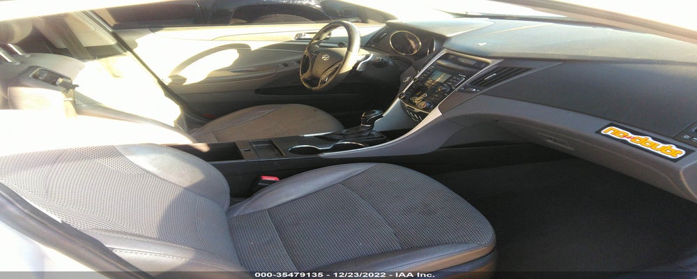 5NPEC4AC2BH157435 2011 HYUNDAI SONATA photo no. 5