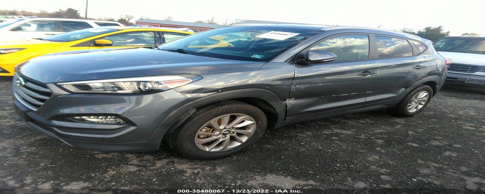 KM8J3CA25GU083730 2016 HYUNDAI TUCSON photo no. 2