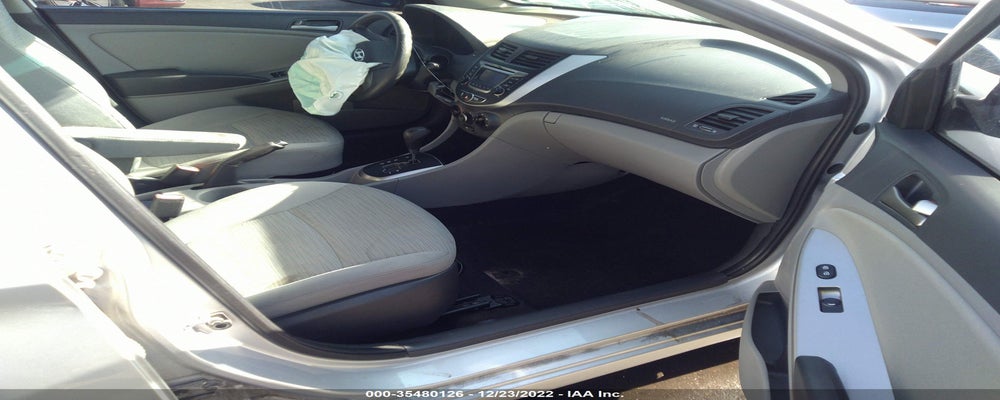 KMHCT4AE3GU950034 2016 HYUNDAI ACCENT photo no. 5