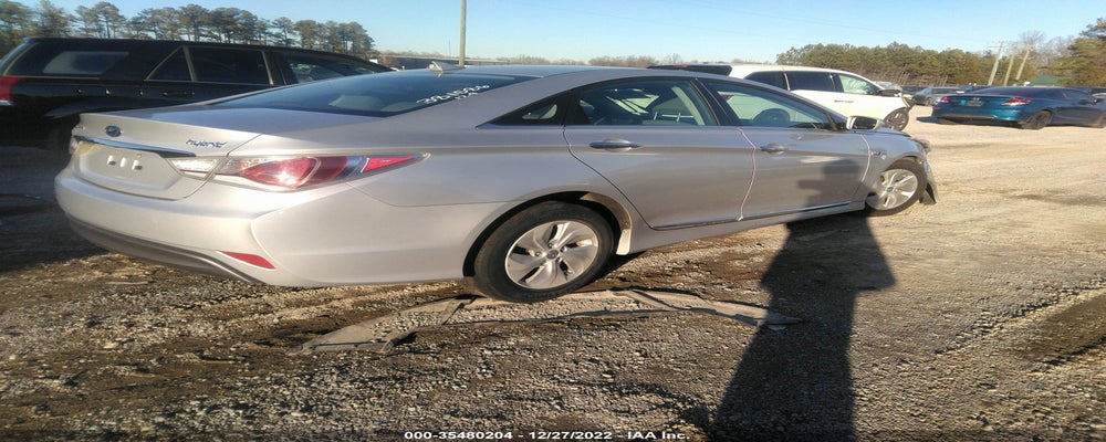 KMHEC4A45FA139321 2015 HYUNDAI SONATA HYBRID photo no. 4