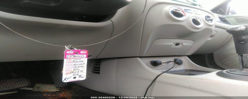 KMHCM3AC0BU202551 2011 HYUNDAI ACCENT photo no. 11