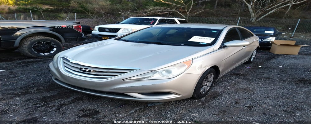 5NPEB4AC0BH206117 2011 HYUNDAI SONATA photo no. 2