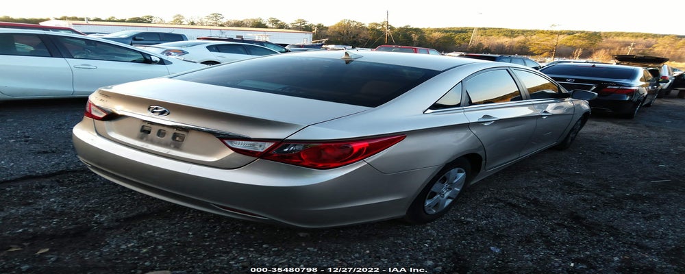 5NPEB4AC0BH206117 2011 HYUNDAI SONATA photo no. 4