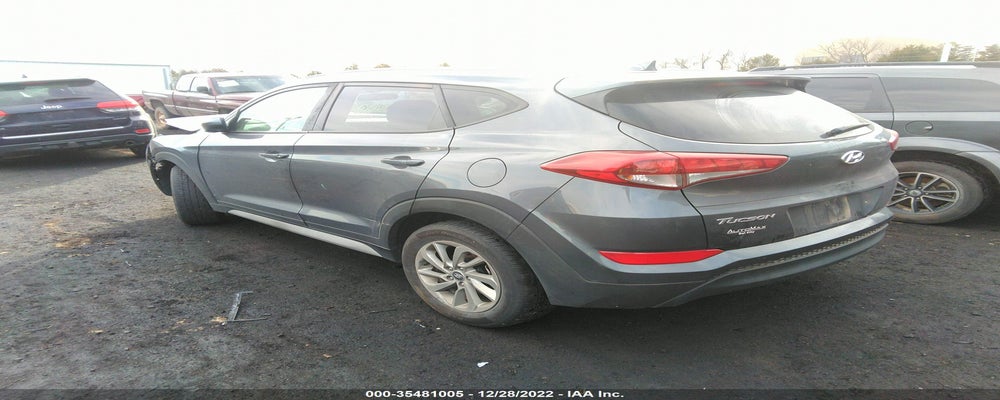 KM8J33A44JU600427 2018 HYUNDAI TUCSON photo no. 3