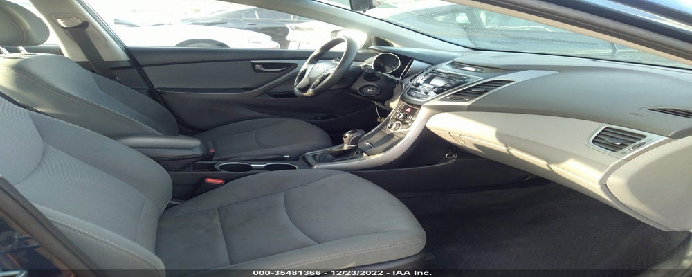 KMHDH4AE5GU542799 2016 HYUNDAI ELANTRA photo no. 5