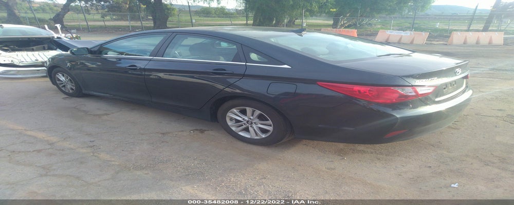 5NPEB4AC1EH825068 2014 HYUNDAI SONATA photo no. 3