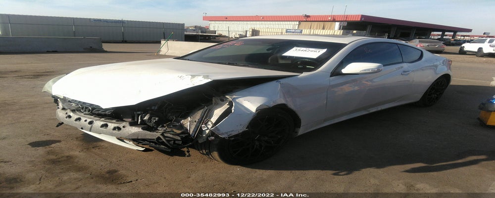KMHHU6KH2BU064979 2011 HYUNDAI GENESIS COUPE photo no. 2