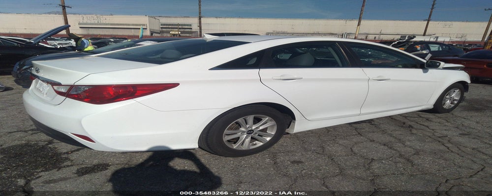 5NPEB4AC3EH845452 2014 HYUNDAI SONATA photo no. 4