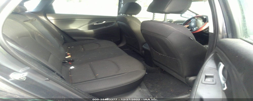 KMHH35LE3JU019968 2018 HYUNDAI ELANTRA GT photo no. 8
