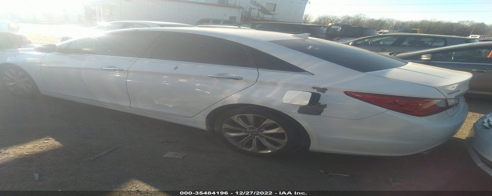 5NPEC4AC0BH028853 2011 HYUNDAI SONATA photo no. 3