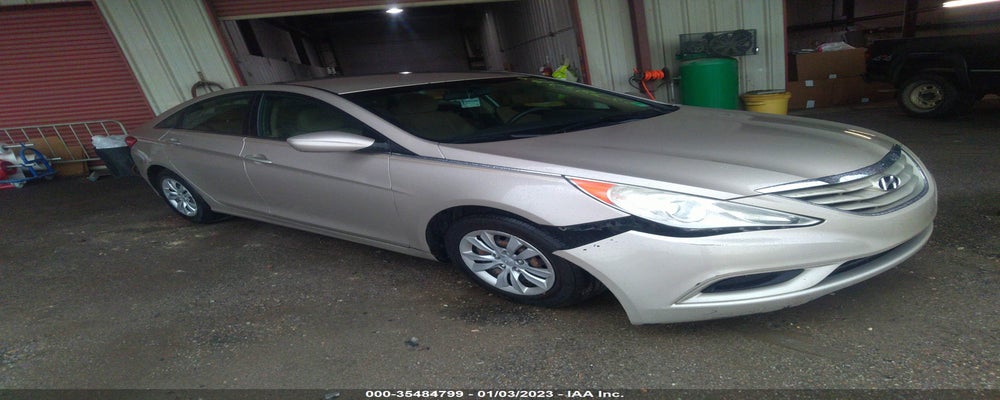 5NPEB4AC2BH083260 2011 HYUNDAI SONATA photo no. 1