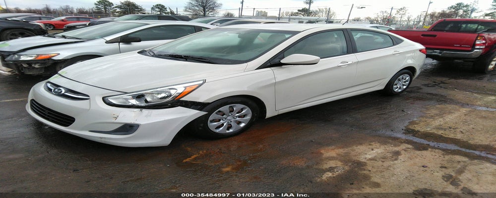 KMHCT4AE7HU262250 2017 HYUNDAI ACCENT photo no. 2