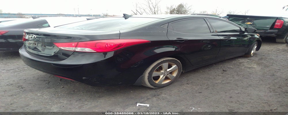 5NPDH4AE9DH423955 2013 HYUNDAI ELANTRA photo no. 4