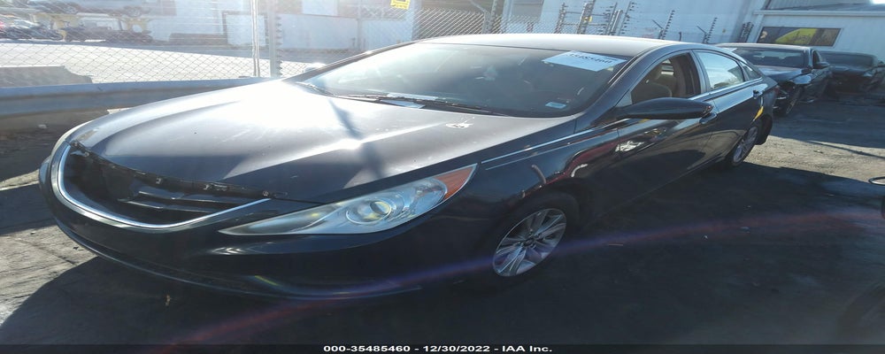 5NPEB4AC4BH117747 2011 HYUNDAI SONATA photo no. 2