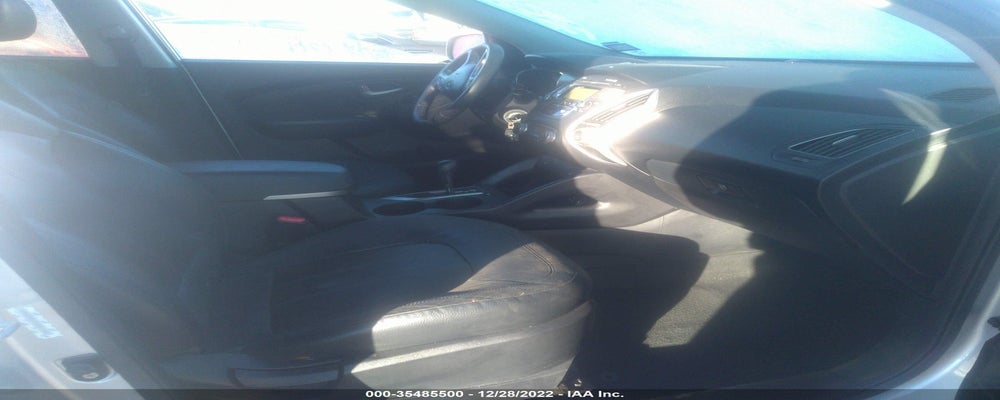 KM8JU3AC8AU052663 2010 HYUNDAI TUCSON photo no. 5