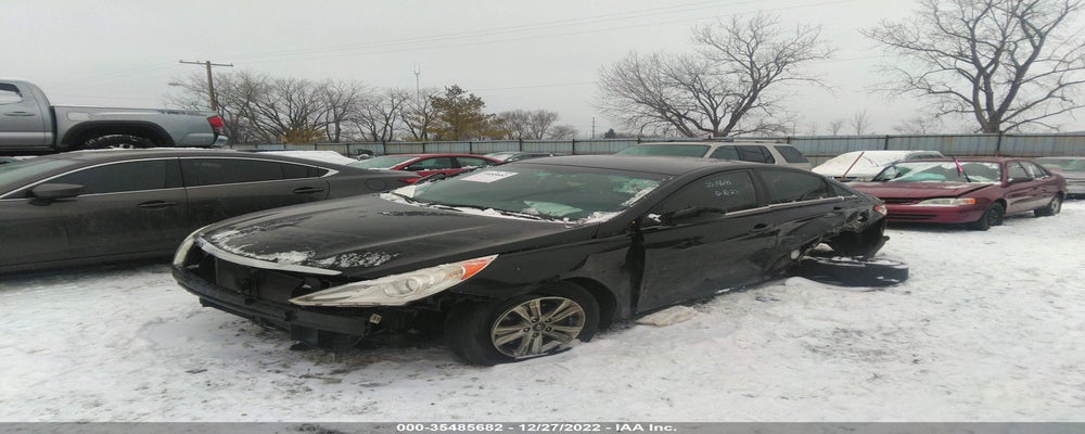5NPEB4AC2BH098079 2011 HYUNDAI SONATA photo no. 2