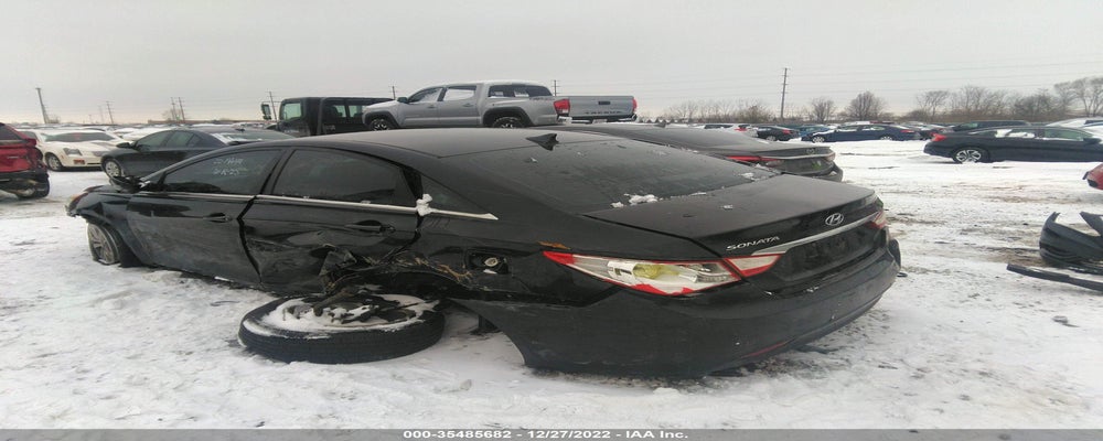 5NPEB4AC2BH098079 2011 HYUNDAI SONATA photo no. 3
