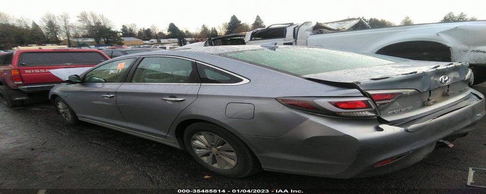 KMHE24L14GA023499 2016 HYUNDAI SONATA photo no. 3