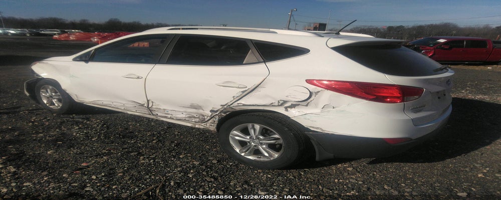 KM8JU3AC8DU662163 2013 HYUNDAI TUCSON photo no. 3