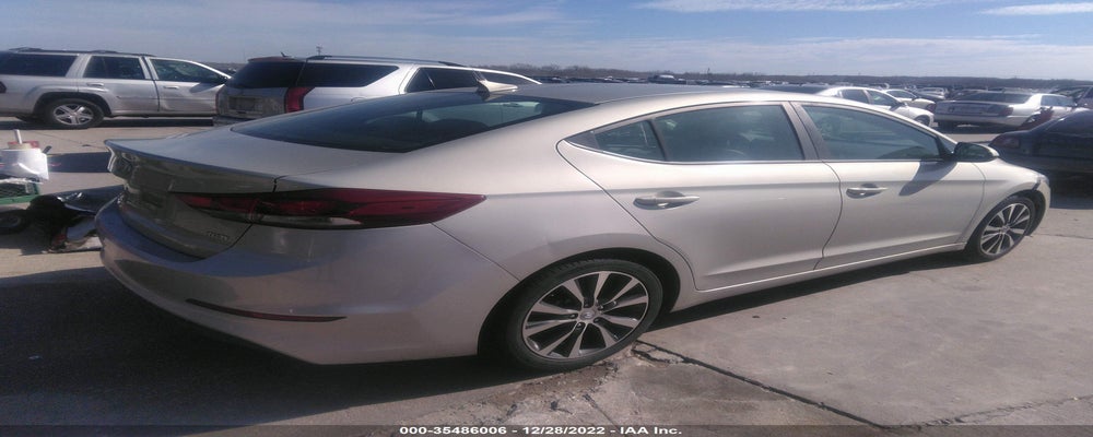 KMHD74LF7HU099615 2017 HYUNDAI ELANTRA photo no. 4