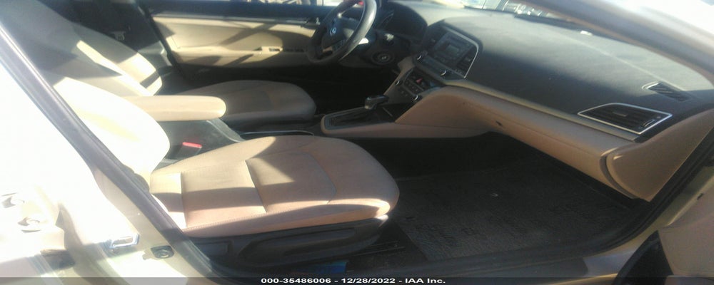 KMHD74LF7HU099615 2017 HYUNDAI ELANTRA photo no. 5
